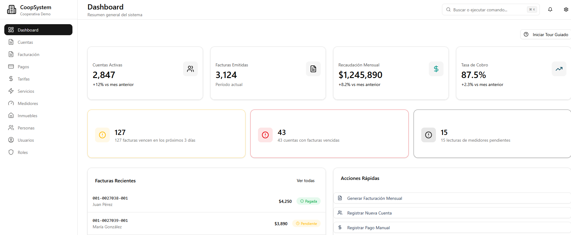 Panel de control de CoopSimple mostrando gestión de cooperativa